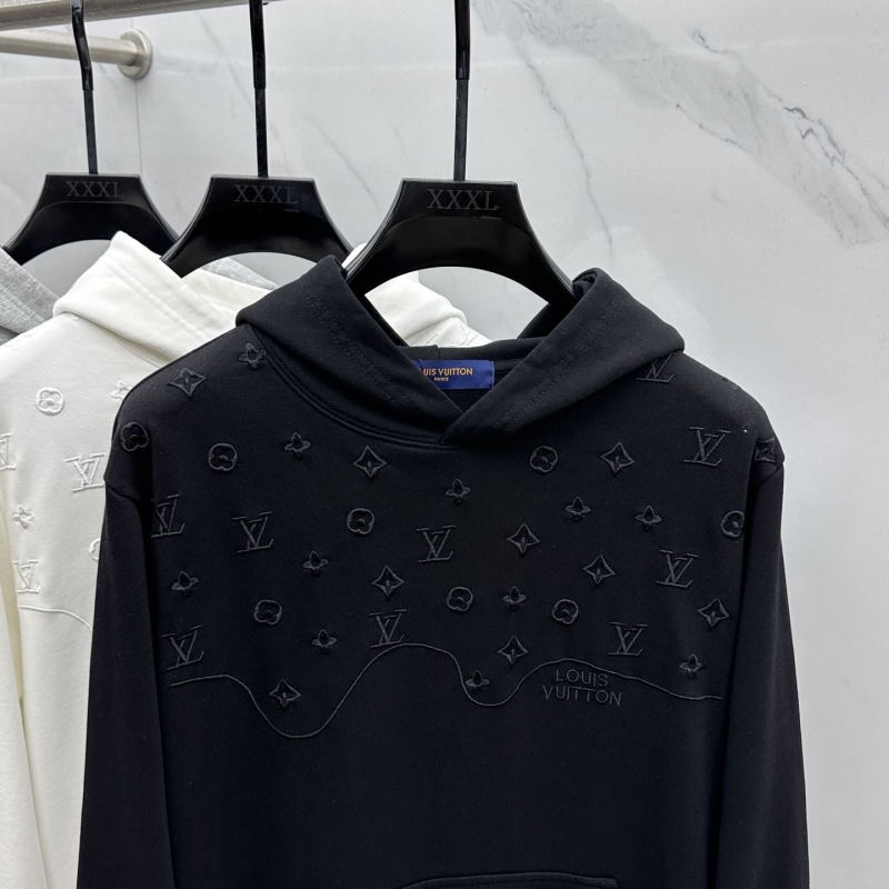 l0vis Vvtt0n hoodies